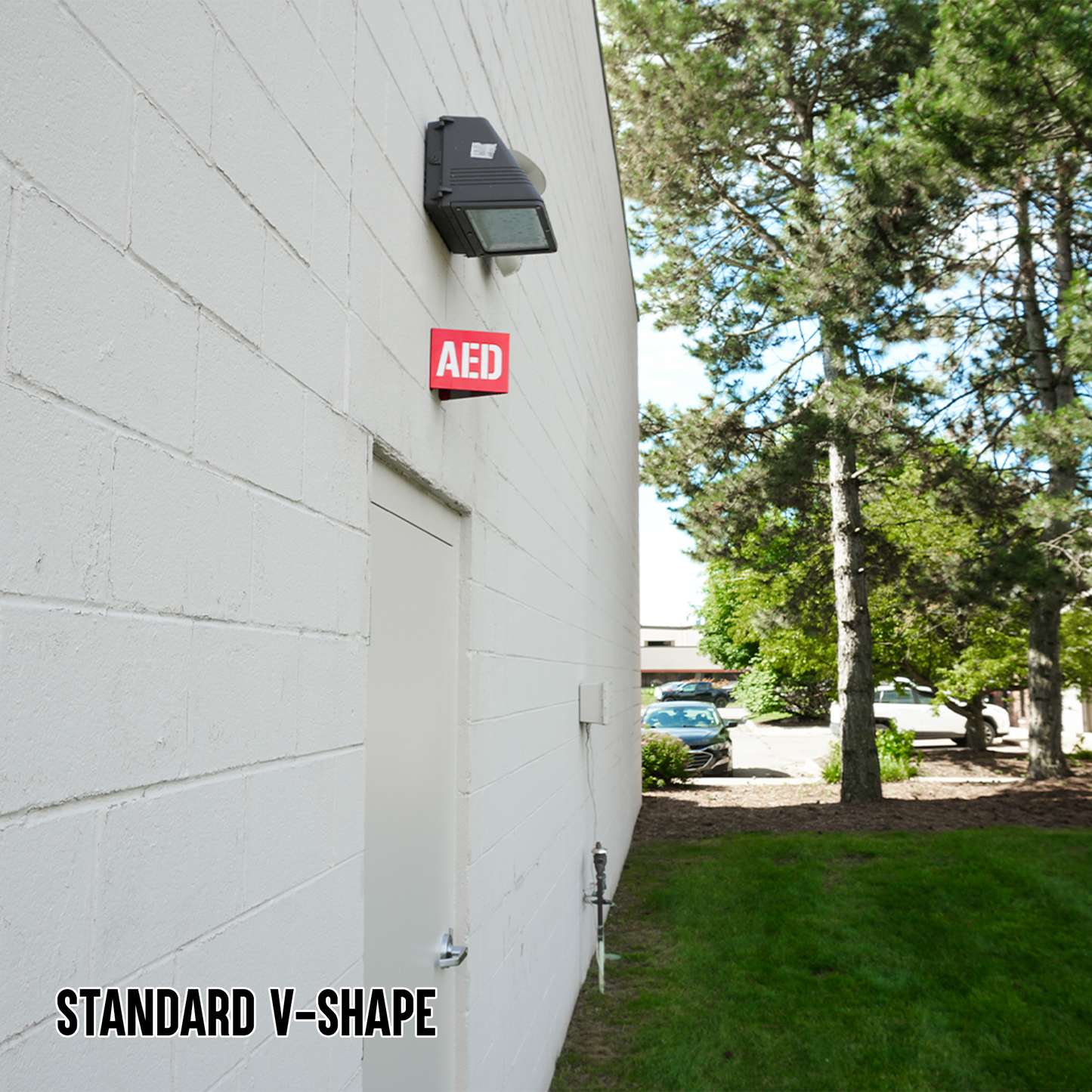 AED Locator Sign – Reflective Emergency Placard